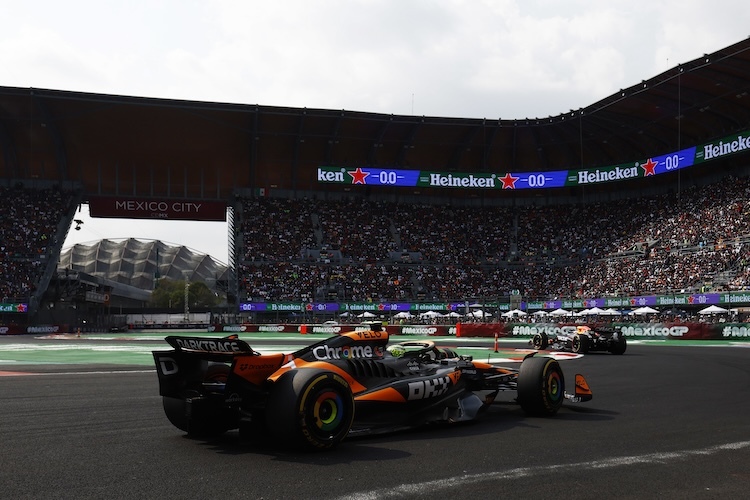 Lando Norris jagt Max Verstappen