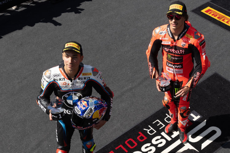 Die Titelfavoriten Toprak Razgatlioglu (li.) und Nicolo Bulega