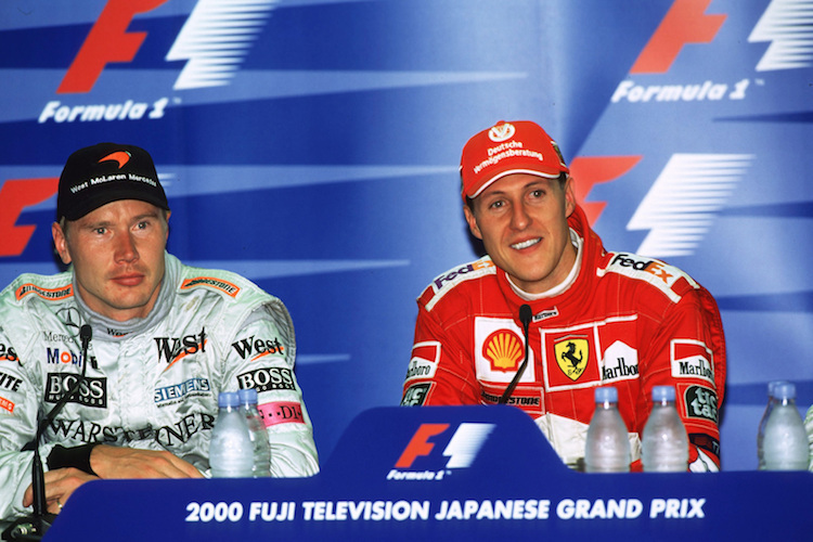 Mika Häkkinen und Michael Schumacher in Suzuka 2000