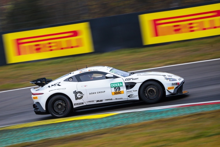 Der Aston Martin Vantage GT4 von Dörr Motorsport