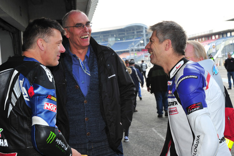 1000 km Hockenheim 2014: Yamaha-Teamchef Michael Galinski mit Rüdiger Merdes und Jörg Teuchert