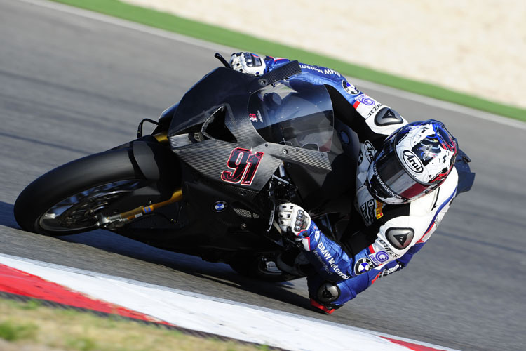 Leon Haslam bei Testfahrten in Portimao