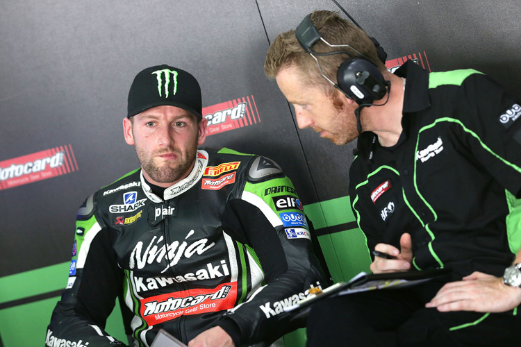 Trotz Schmerzen ist Tom Sykes sehr schnell