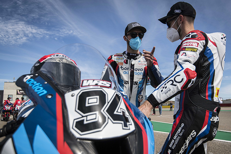 Jonas Folger (li.) mit Eugene Laverty