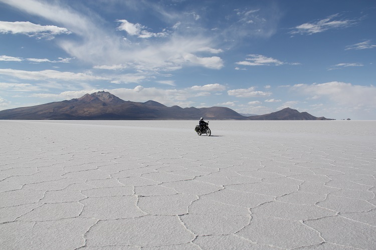 Der Salar de Uyuni in Bolivien/Südamerika ist der grösse Salzsee der Welt 