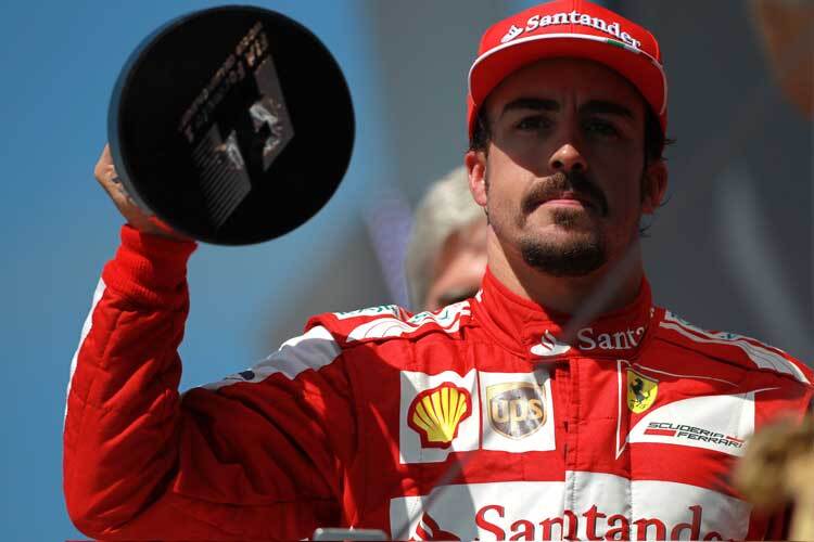 Fernando Alonso bleibt Ferrari treu