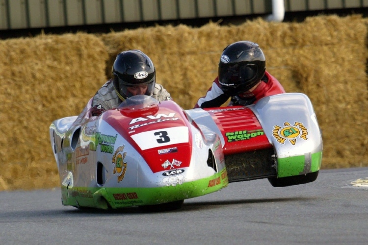 Clark/Hull gewannen 2008 in Frohburg beide Rennen.