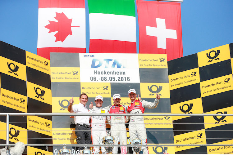 Das Podium nach dem ersten Rennen