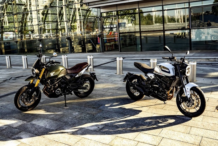 Moto Morini Seiemmezzo SCR (inks) und STR: Zwei neue Modelle mit dem von Kawasaki konstruierten 650er Zweizylindermotor