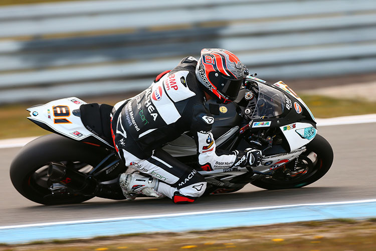 Jordi Torres mit seiner BMW in Assen