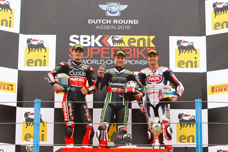 Podium Lauf 1 in Assen: Chaz Davies, Jonathan Rea und Michael van der Mark (v.l.)