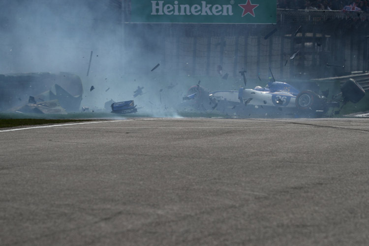 Antonio Giovinazzi sorgte im Qualifying zum China-GP für Schrott