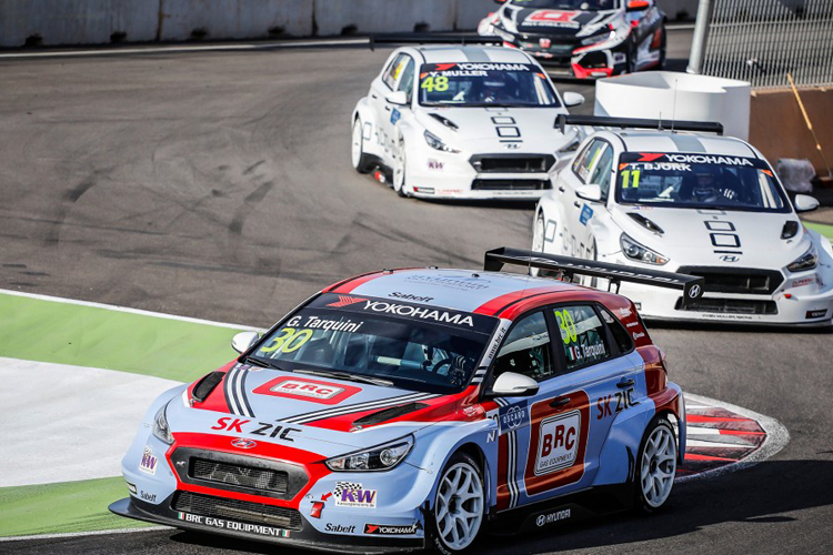 Hyundai und Audi siegen beim Auftakt der WTCR