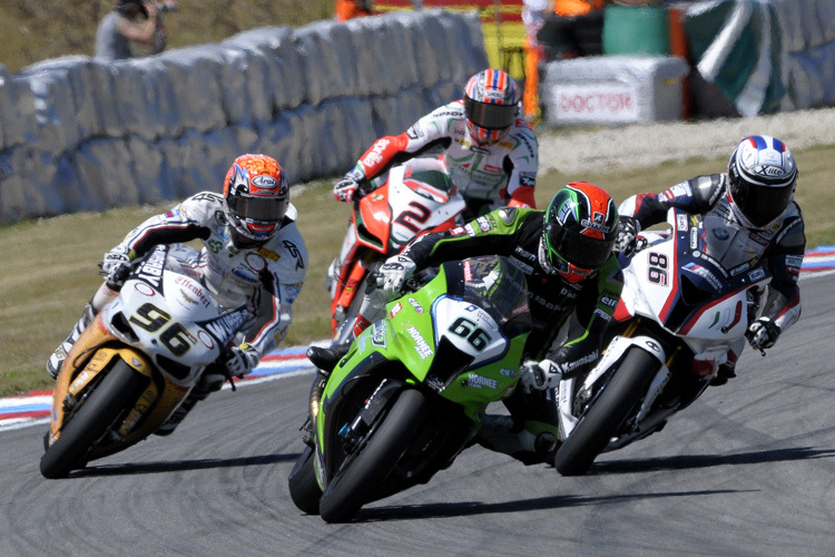 Sykes (66) gegen Smrz (96), Badovini (86) und Camier (2)