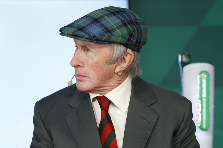 Sir Jackie Stewart ist heute noch im Fahrerlager präsent