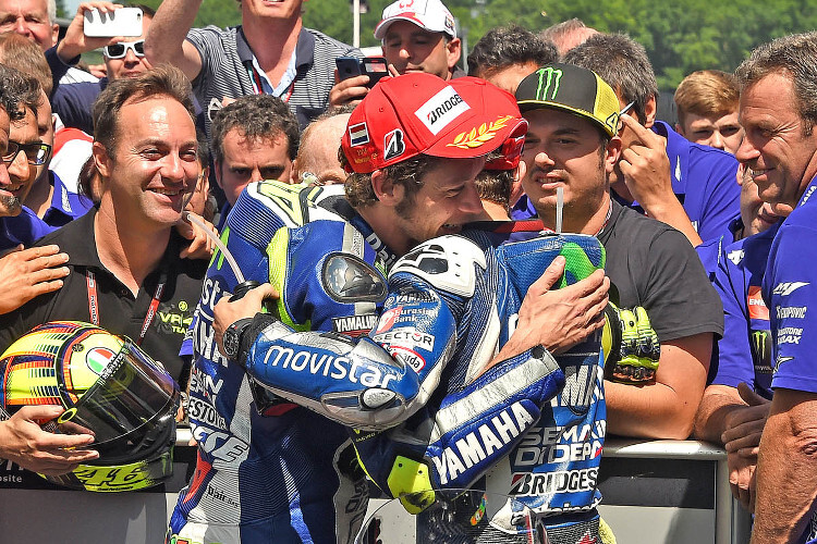 Valentino Rossi und Jorge Lorenzo: Wie hart wird es 2015 noch zur Sache gehen?