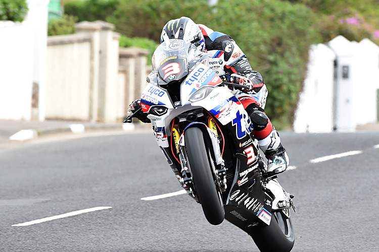 Michael Dunlop auf der Tyco BMW