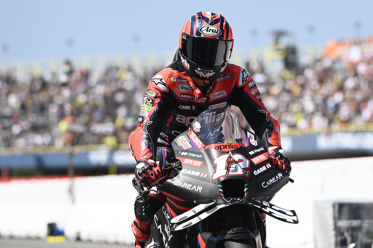 Für Maverick Viñales endete das Rennen in Assen im Kiesbett