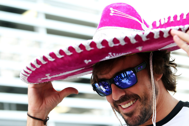 Fernando Alonso erhielt einen Sombrero geschenkt