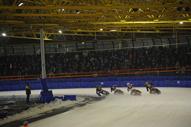 Die Renovierung des Stadions in Assen kann sich die Gemeinde und die Provinz nicht leisten