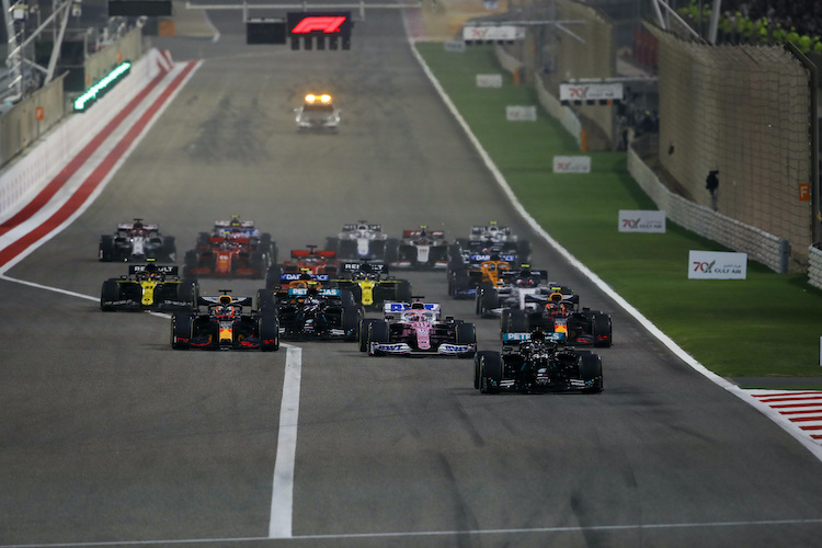 Lewis Hamilton führte im ereignisreichen Rennen in Bahrain von Anfang bis zum Ende