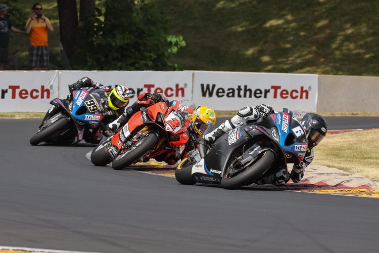 Cameron Beaubier vor Josh Herrin und PJ Jacobsen