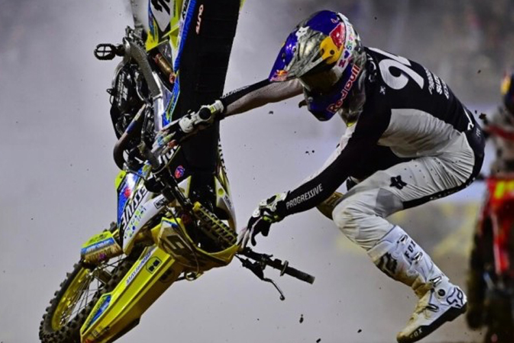 Ken Roczen flog in Nashville brutal ab