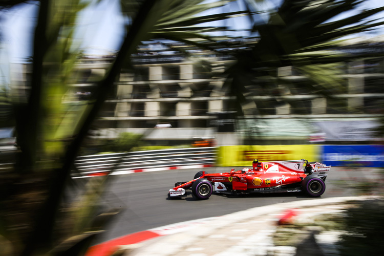 Kimi Räikkönen auf dem Weg zur Pole