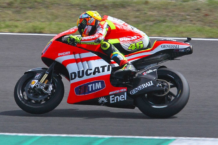 Valentino Rossi auf der Ducati GP12 für 2012