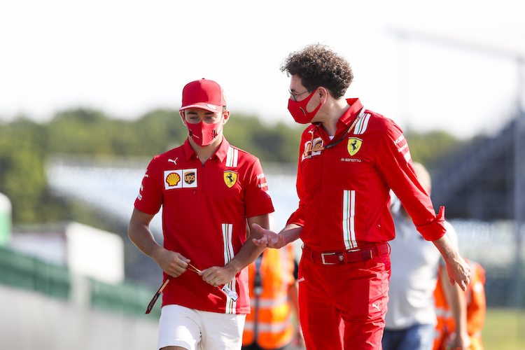 Charles Leclerc und Mattia Binotto