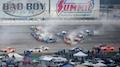 Nascar Atlanta 2015 - Rote Flagge nach Crash von Biffle und Nemechek