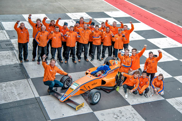 Das F4-Team von Mücke Motorsport