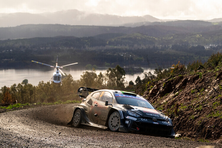 Chile-Ogier-f-hrt-vor-Evans-Hyundai-f-llt-zur-ck