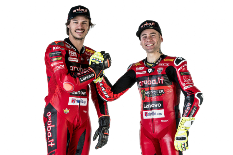 Teamkollegen und Rivalen: Nicolo Bulega (li.) Alvaro Bautista