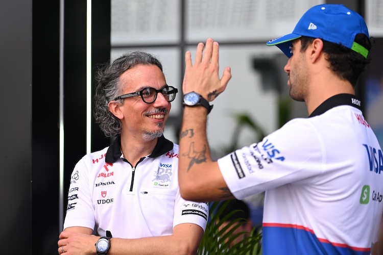 Racing Bulls-Teamchef Laurent Mekies und Daniel Ricciardo