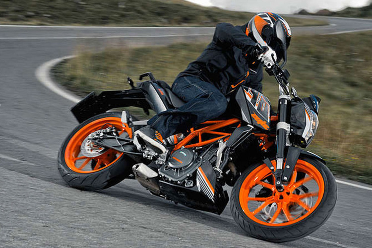 Das neue KTM Naked Bike mit 390 ccm und 44 PS