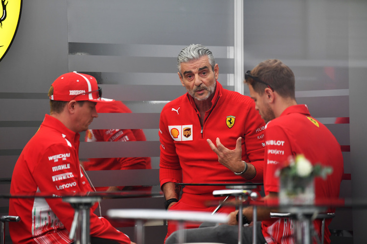 Krisengespräch bei Ferrari