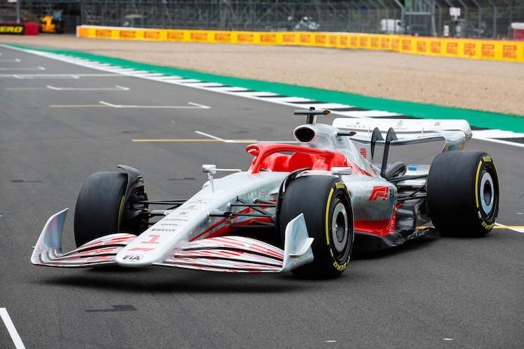 Die Formel 1 stellte in Silverstone 2021 diese Studie eines 2022er Autos vor