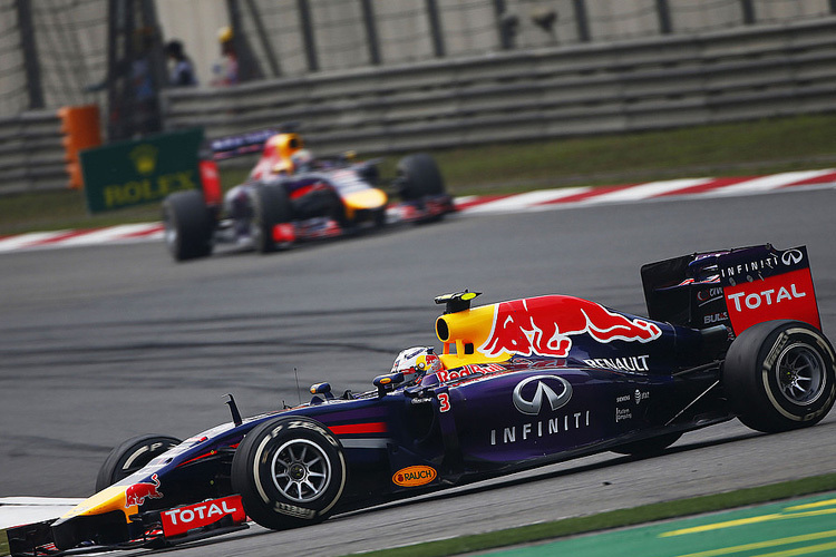 Zum zweiten Mal in Folge fuhr Ricciardo Vettel davon – wieso?