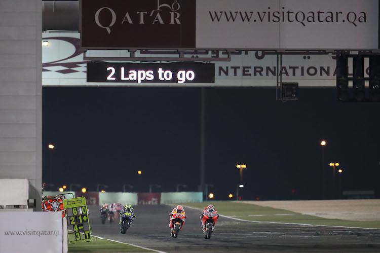 Marc Márquez und Andrea Dovizioso lieferten sich in Katar ein hartes Duell