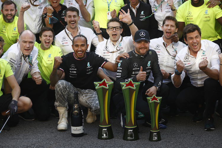 Hamilton, Bottas und Team