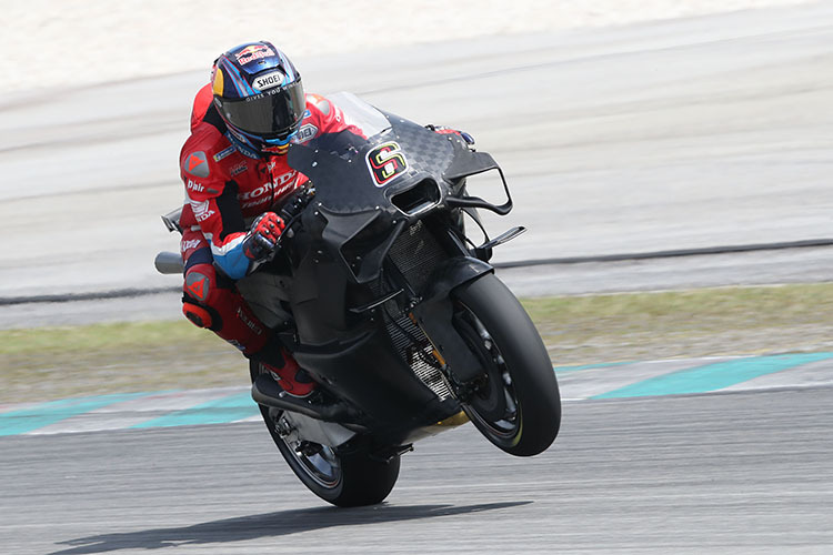 Primeira utilização em 2024: teste Shakedown em Sepang.