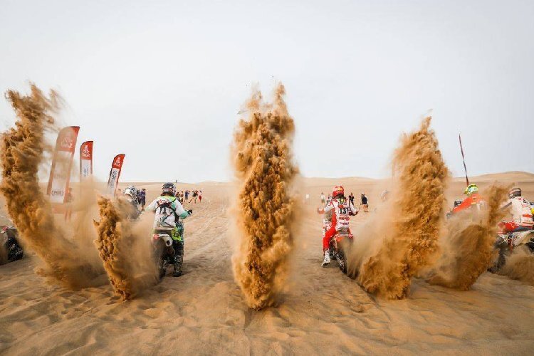 149 Teilnehmer werden die erste Dakar-Etappe in Angriff nehmen