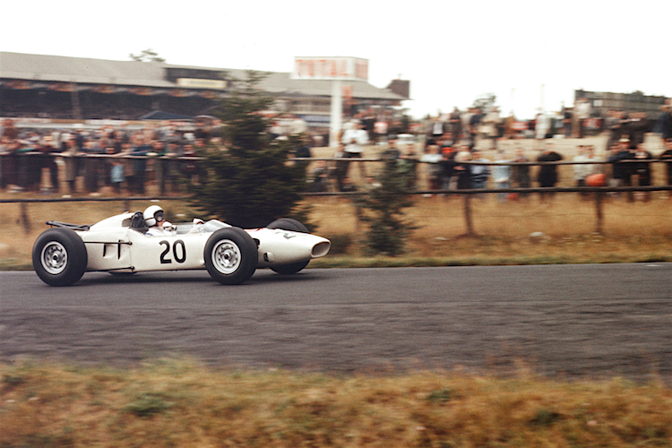 Formel-1-Debüt von Honda 1964 auf dem Nürburgring mit Ronnie Bucknum