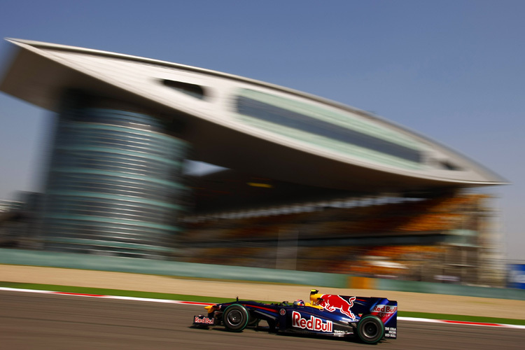 Vettel gibt in Shanghai wieder mächtig Gas