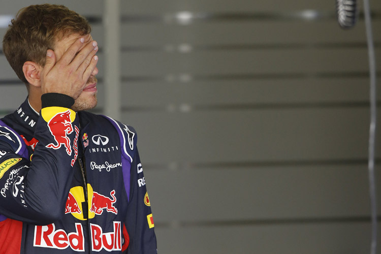 Schon wieder Technik-Sorgen: Das dritte Training war für Formel-1-Champion Sebastian Vettel schon 23 Minuten vor dem offiziellen Ende vorbei