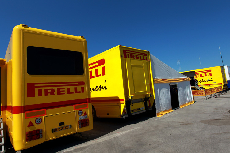 Pirelli testete in Spanien verbesserte 2013er Reifen und Versuchs-Reifen für 2014