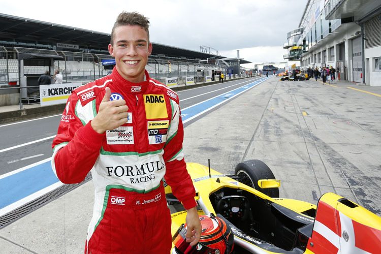 Mit neun Saisonsiegen und insgesamt 14 Podestplätzen sicherte sich Mikkel Jensen den Titel im ADAC Formel Masters vorzeitig