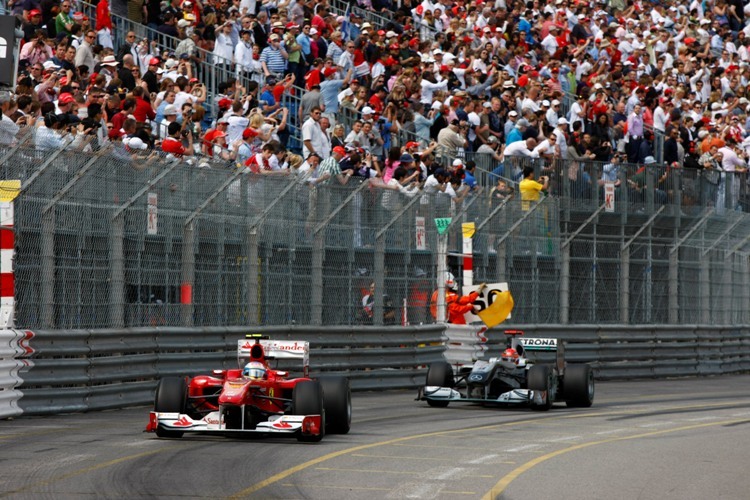 Schumacherwäre  besser hinter Alonso geblieben...
