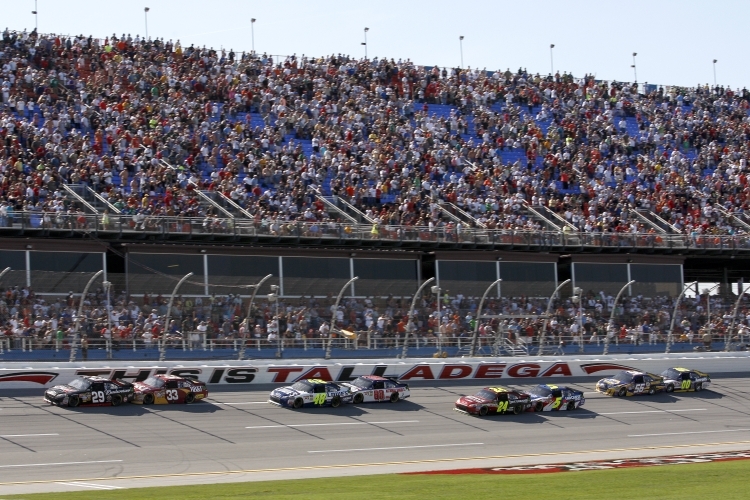 Talladega tauscht mit Kansas